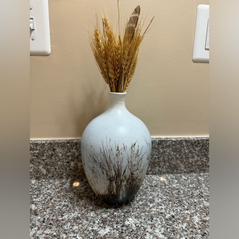 *FRAGILE ITEM* Excellent Condition 10” Vase (Artist Initials DH)